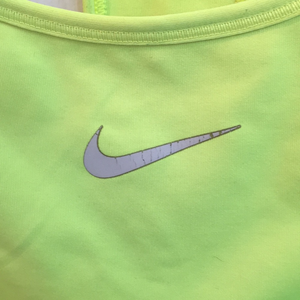 Sports bra - Picture 2 of 2